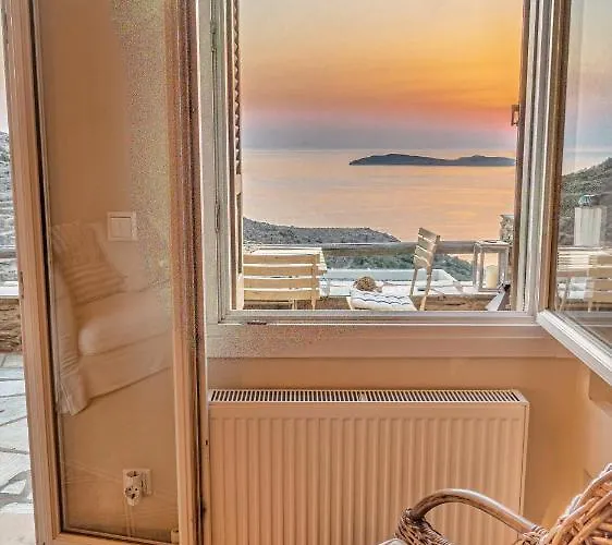 Irida - Sea & Sunset Flats By Explore Andros