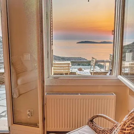 Irida - Sea & Sunset Flats By Explore Andros