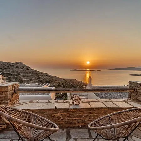 Irida - Sea & Sunset Flats By Explore Andros